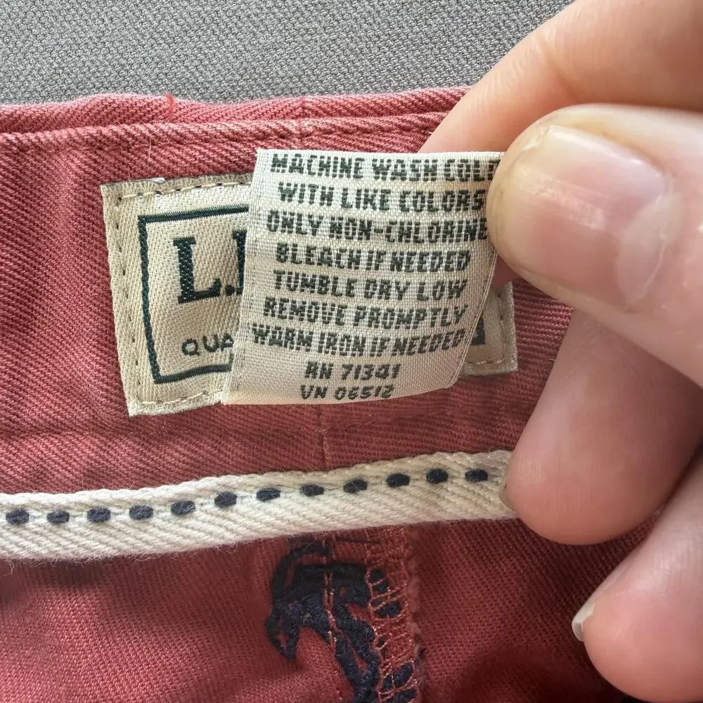 L.L.Bean Shorts Mens 36 Red Anchor Embroidered Cotton Chino 8 Inseam Nautical